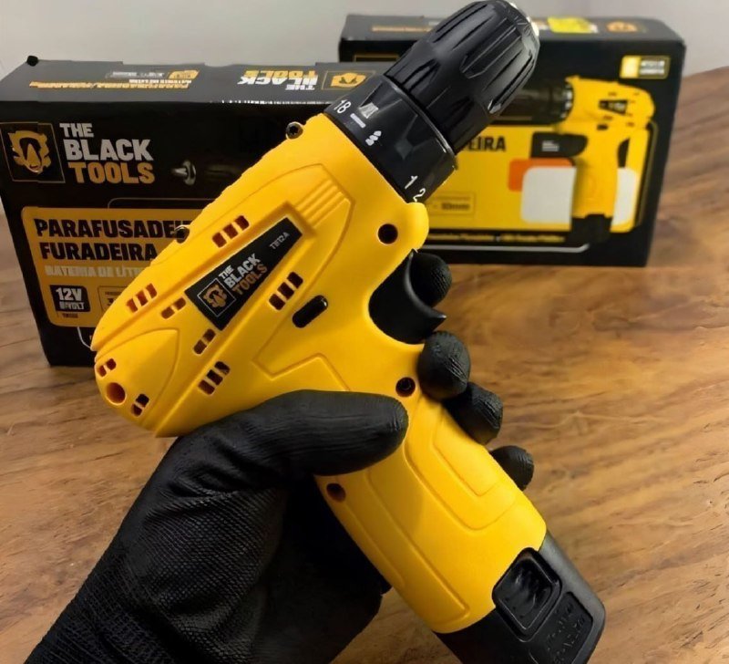 Parafusadeira Furadeira The Black Tools TB12A 3/8 a Bateria Cor Amarelo Frequência 60Hz